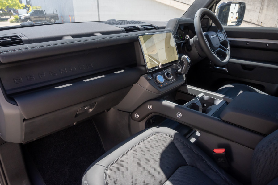 2026 Land Rover Defender L663 110 D350 X-Dynamic SE SUV