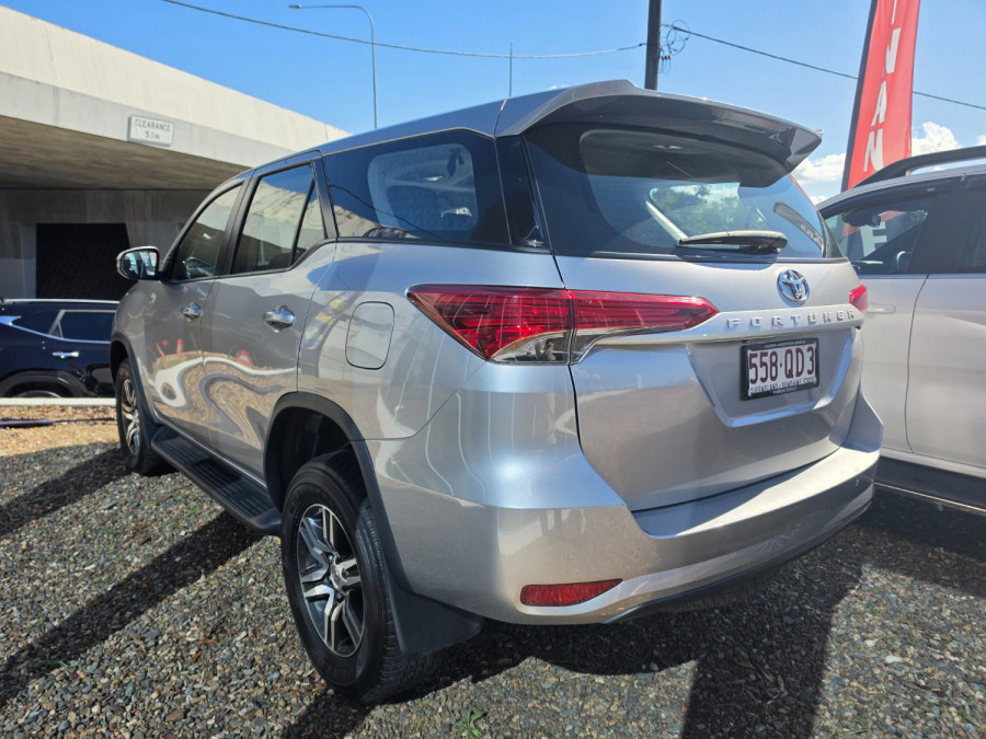 2024 Toyota Fortuner GUN156R GX SUV Image 7
