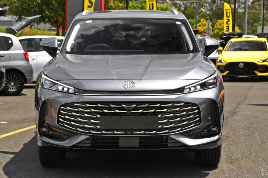 2025 MG HS AS33 Essence SUV Image 2