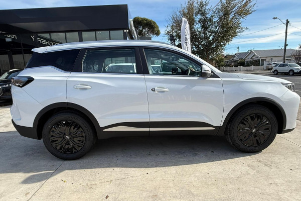 2026 Chery Tiggo 7 T32 Super Hybrid Urban SUV Image 6