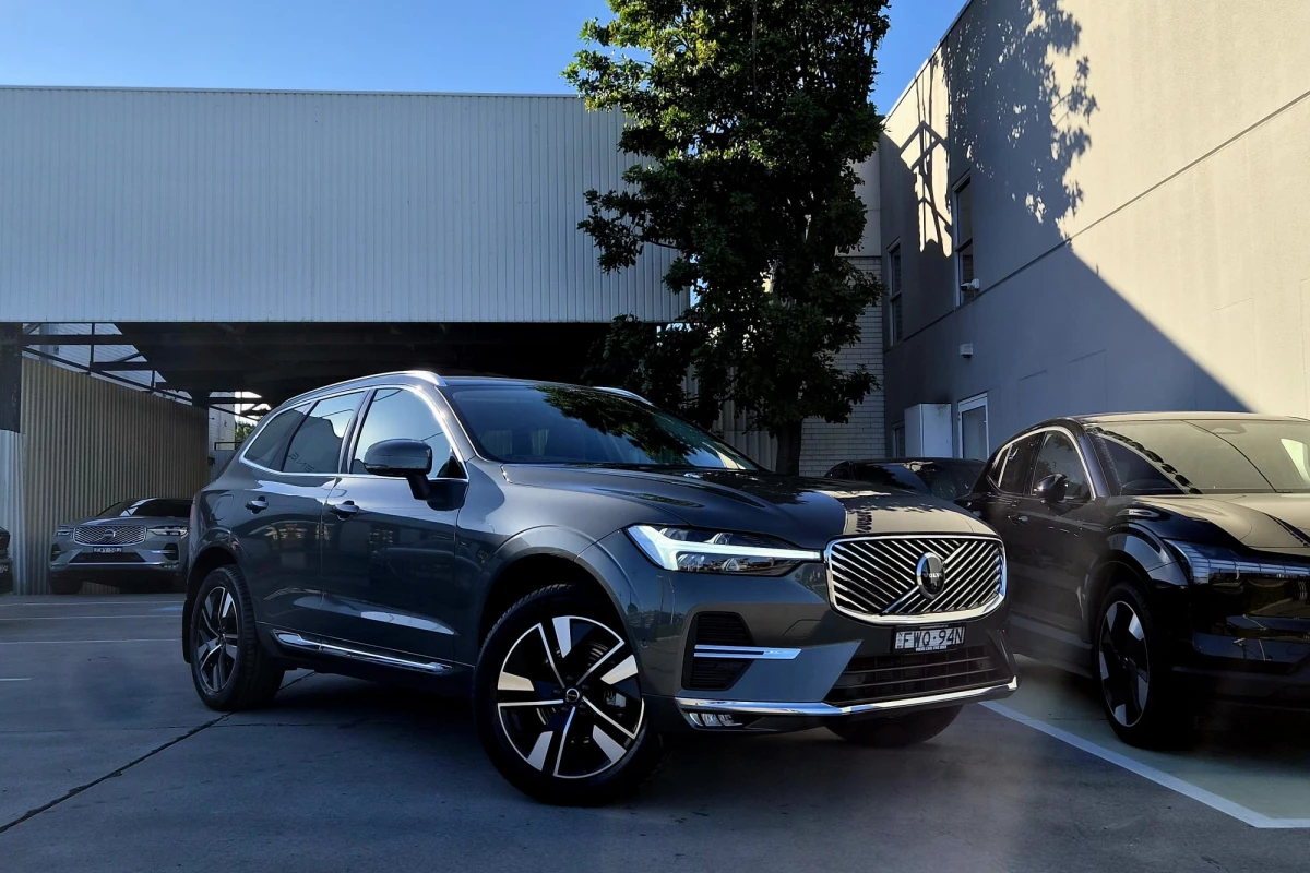 2025 MY26 Volvo XC60 UZ Plus B5 Bright SUV