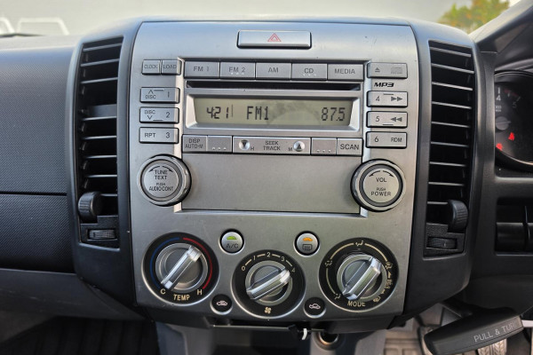 2010 Mazda BT-50 UN DX+ Cab Chassis Image 18