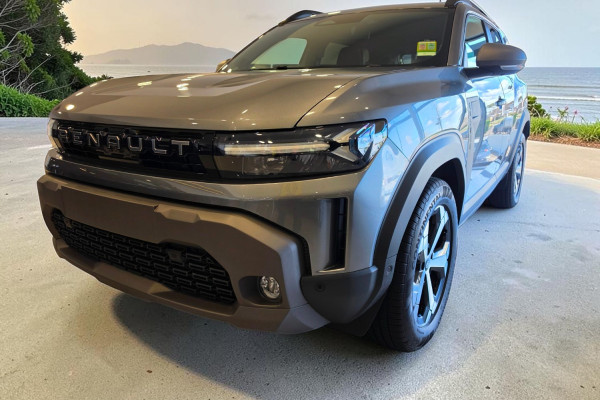 2025 Renault Duster X1311 Techno  SUV Image 1