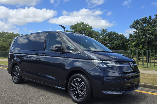 2025 Volkswagen Multivan  Life LWB People Mover