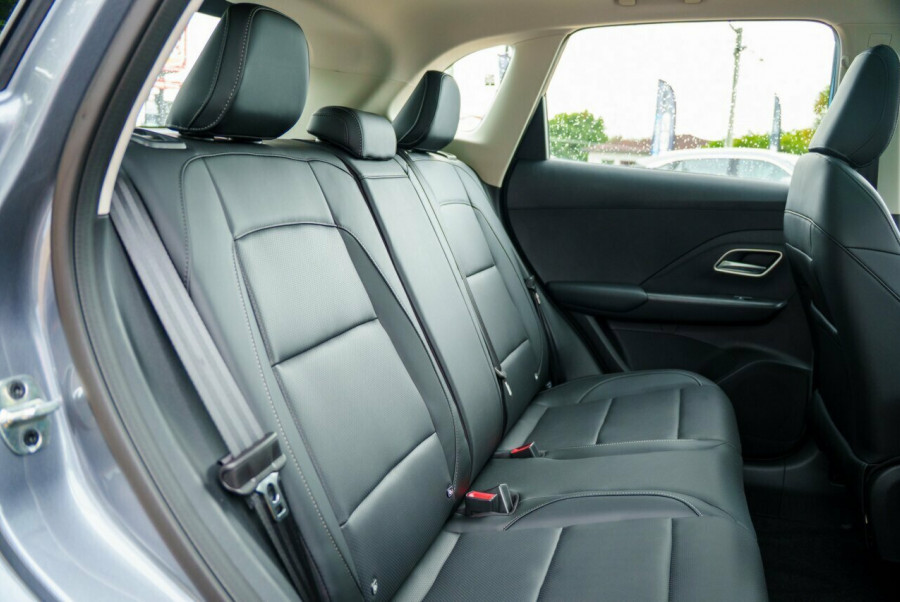 2025 MG ZS ZS32 Essence Turbo SUV Image 9