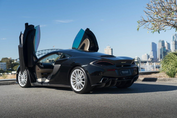 2016 McLaren 570gt Coupe Image 7
