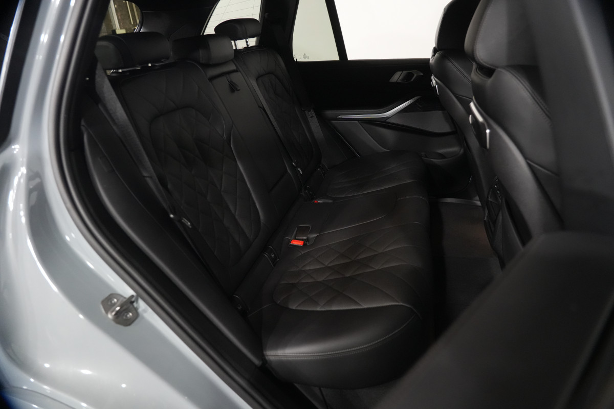 2023 BMW X5 xDrive30d M Sport SUV