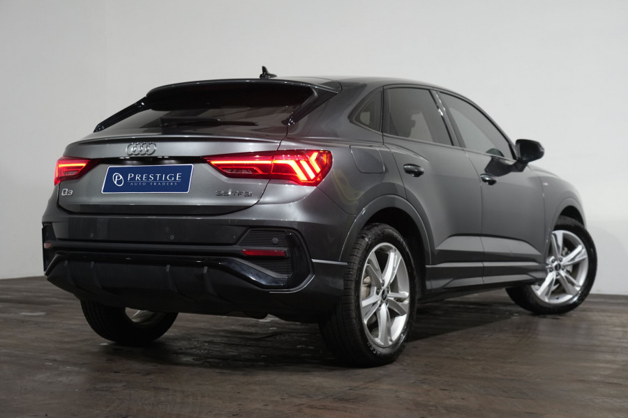 2022 Audi Q3 F3 35 TFSI S line SUV Image 7