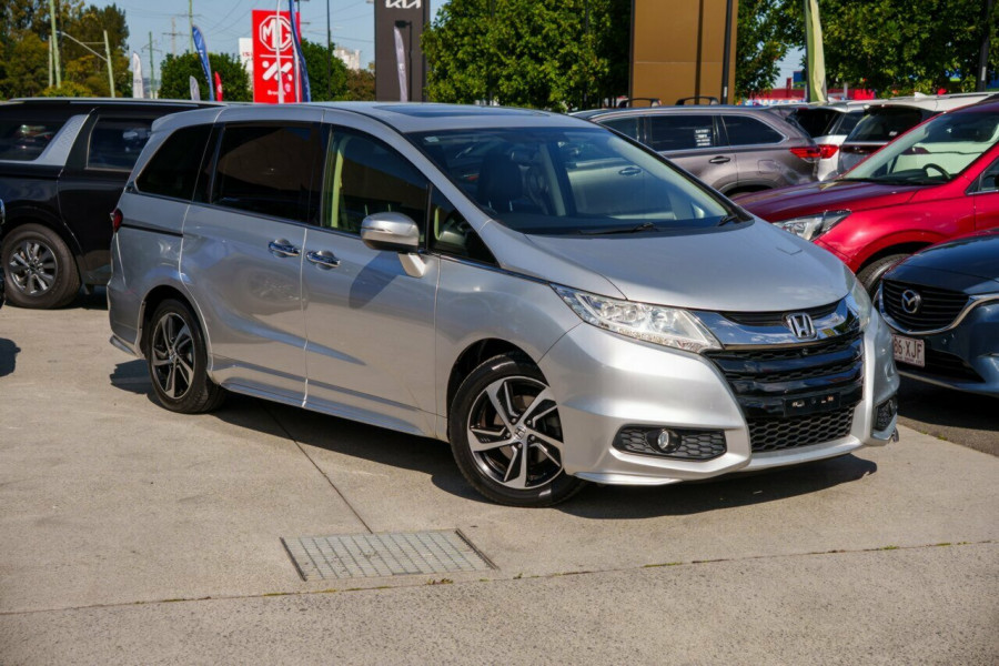 2017 Honda Odyssey 5th Gen VTi-L Wagon Image 1