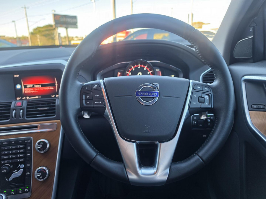 2017 Volvo XC60 DZ T5 Luxury SUV Image 19