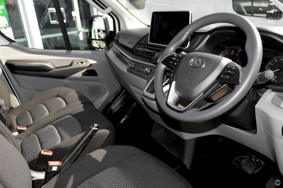 2026 MY24 LDV Deliver 9  MWB Mid Roof Bus Image 7