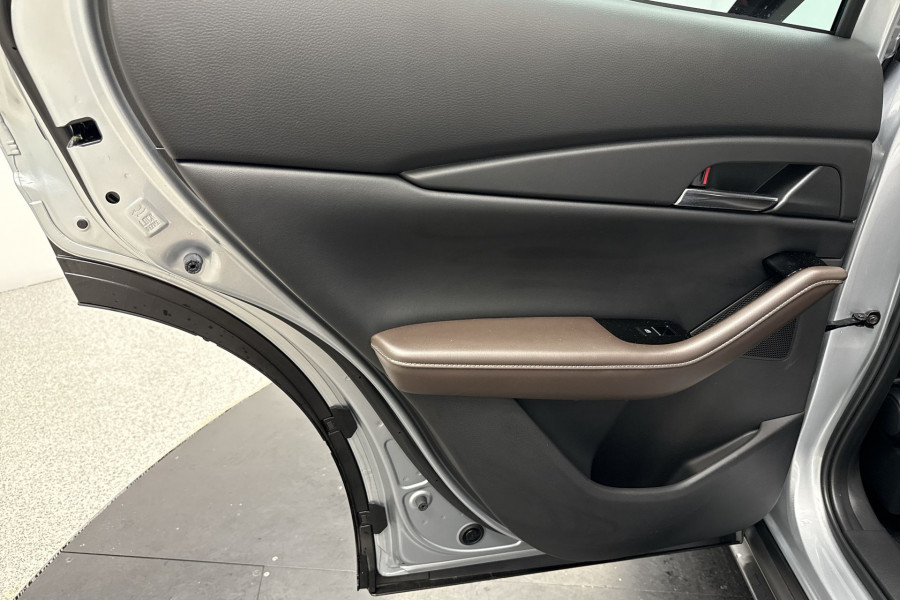 2023 Mazda CX-30 DM Series G20 Touring SUV Image 15