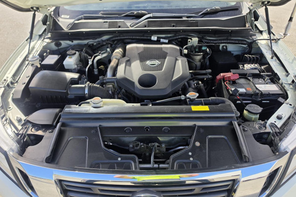 2018 Nissan Navara D23 Series 3 ST-X King Cab Pickup Image 28