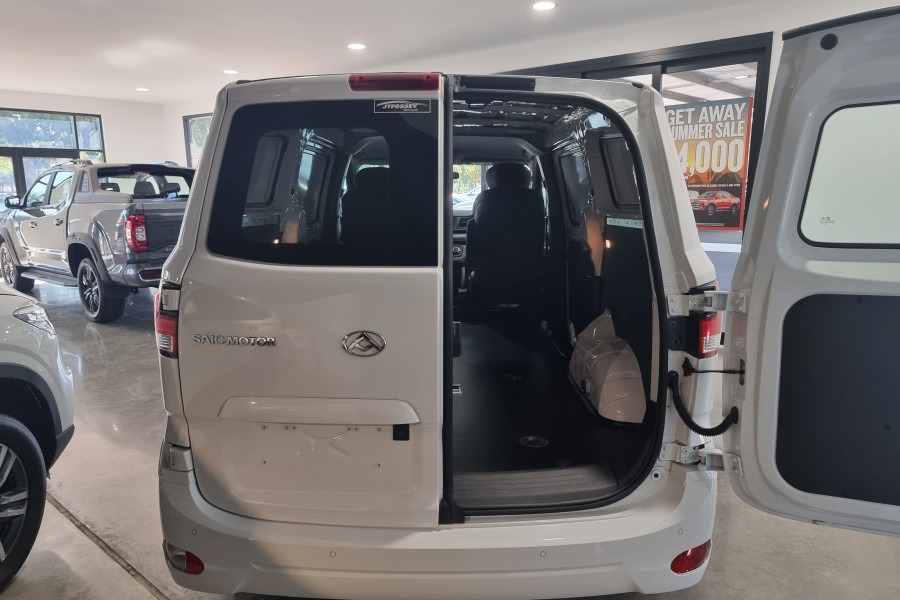2024 LDV G10 SV7C + Van Image 16