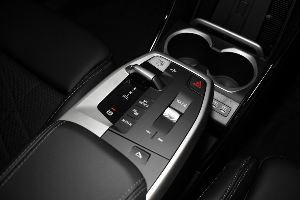 2025 BMW X1 U11 sDrive18i SUV image 14