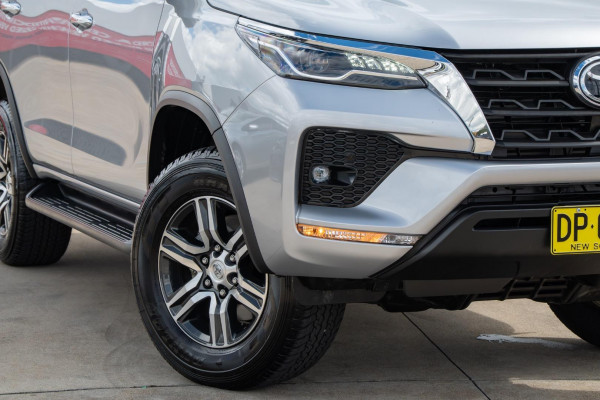 2025 MY24 Toyota Fortuner GUN156R GXL SUV Image 6