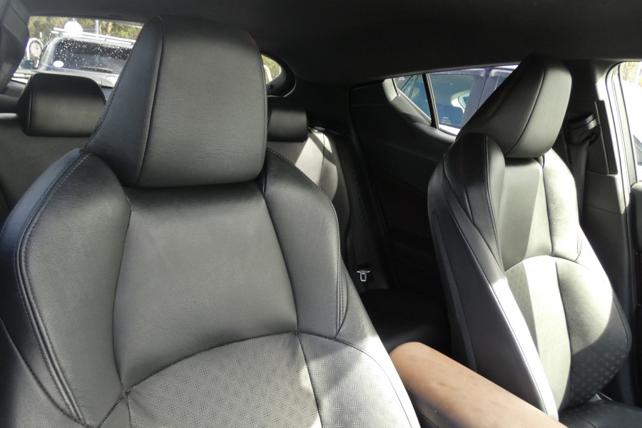 2017 Toyota C-HR NGX10R KOBA 2WD SUV Image 15