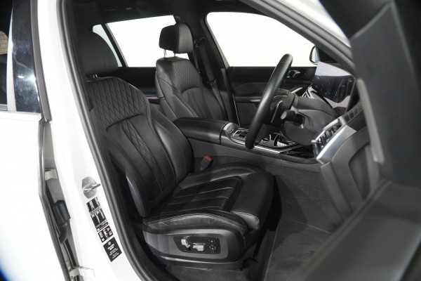 2022 BMW X7 Xdrive40d Design Pure Exc Mhev SUV Image 29