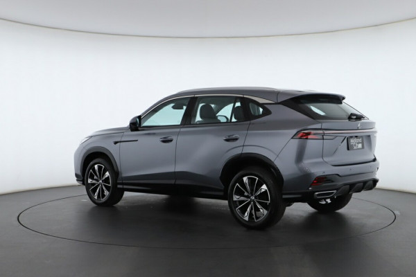 2025 MG HS AS33 Excite SUV Image 3