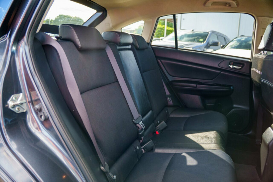2012 Subaru Impreza G4 2.0i-S Sedan Image 9