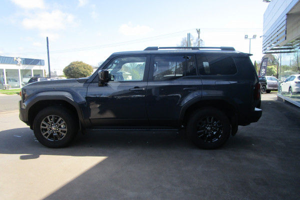 2025 Toyota LandCruiser Prado GDJ251R GXL SUV Image 4