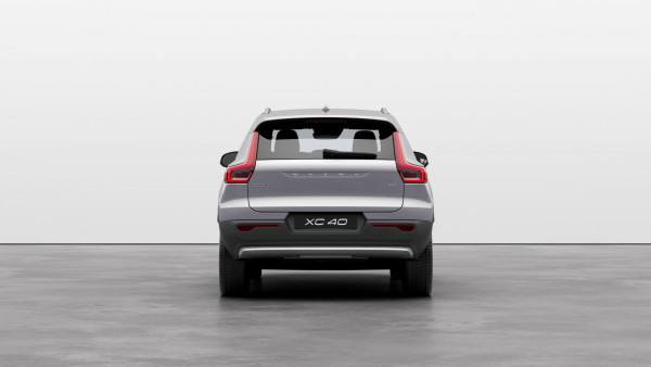 2026 Volvo XC40 XZ Plus B4 Special Edition SUV image 4