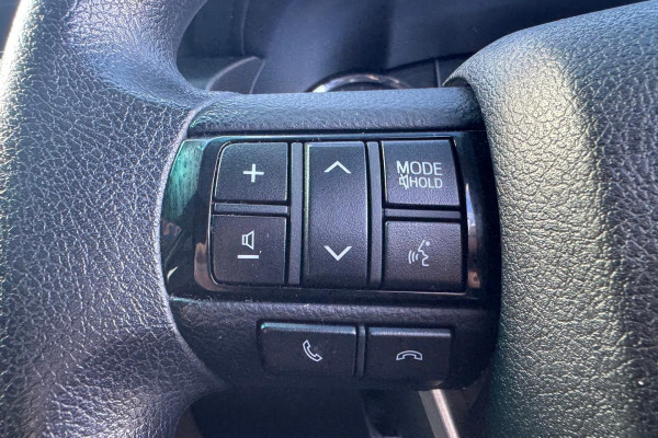 2018 Toyota Fortuner GUN156R GX SUV Image 18