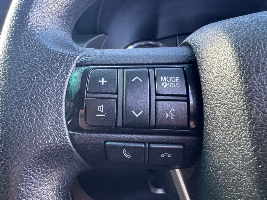 2018 Toyota Fortuner GUN156R GX SUV Image 18