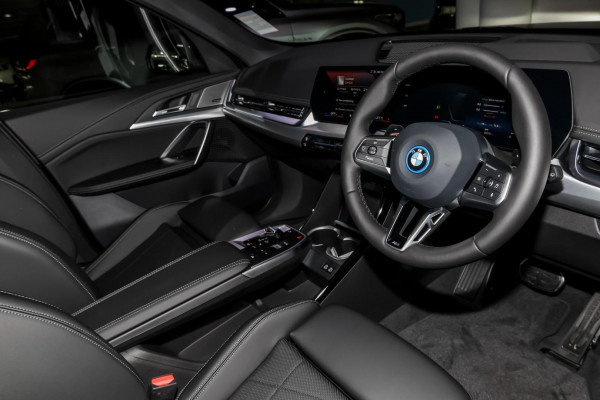 2026 BMW X1 U11 xDrive25e M Sport SUV image 8