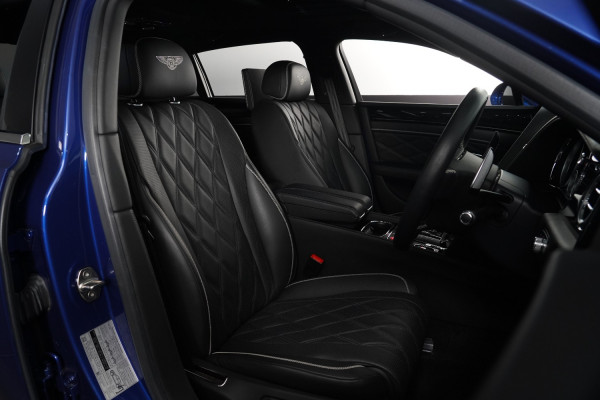 2016 Bentley Flying Spur W12 MULLINER Sedan Image 31