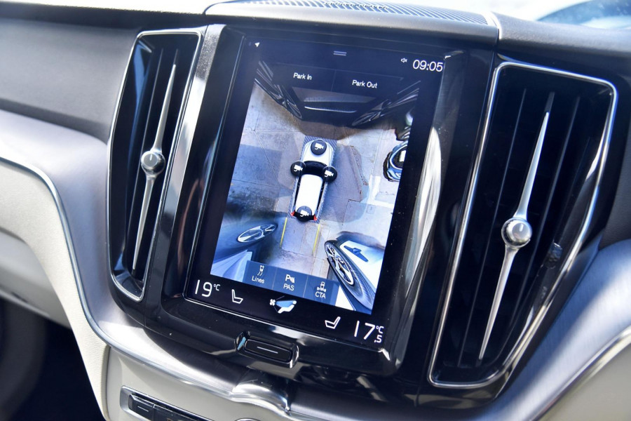 2020 MY21 Volvo XC60 UZ T5 Momentum SUV Image 22