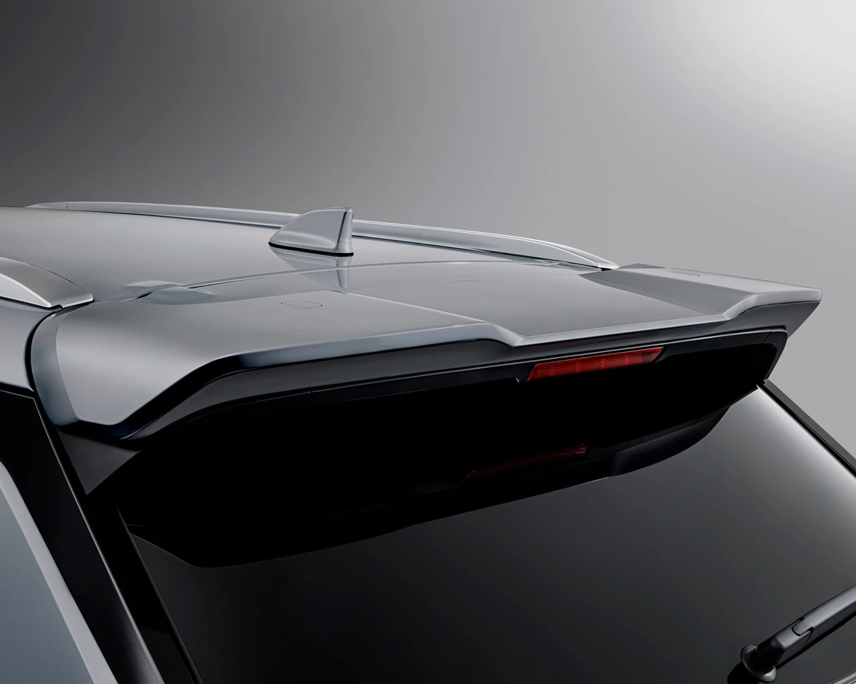 Dynamic Tailgate Spoiler, Sterling Silver