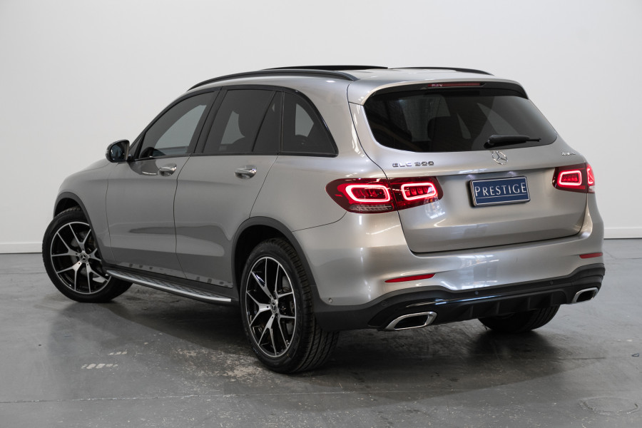 2019 Mercedes-Benz GLC-Class GLC300 SUV Image 9