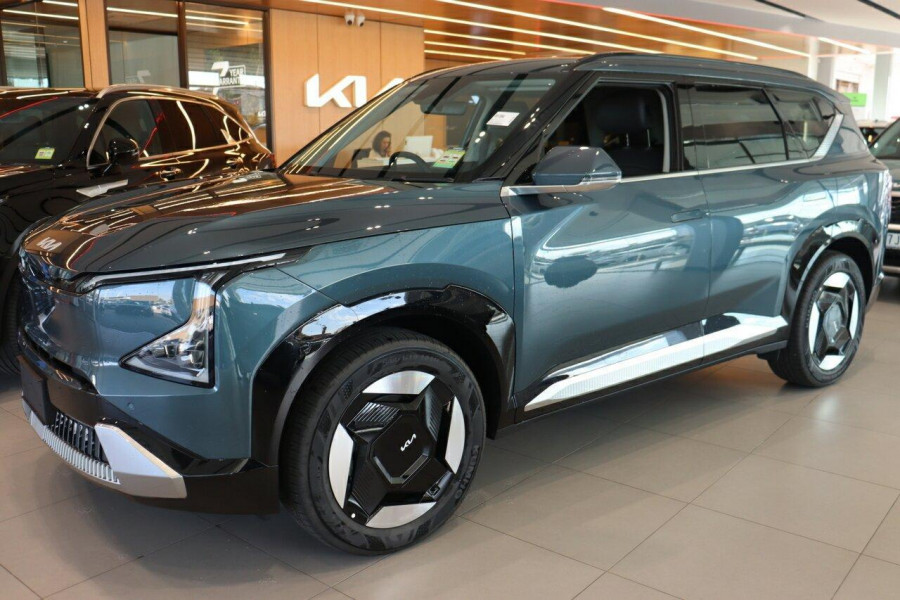 2024 MY25 Kia EV5 OVc Earth SUV Image 6