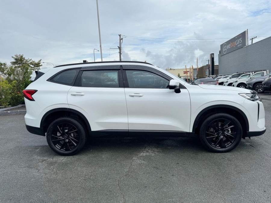2025 GWM Haval H6 B01 Lux SUV Image 7