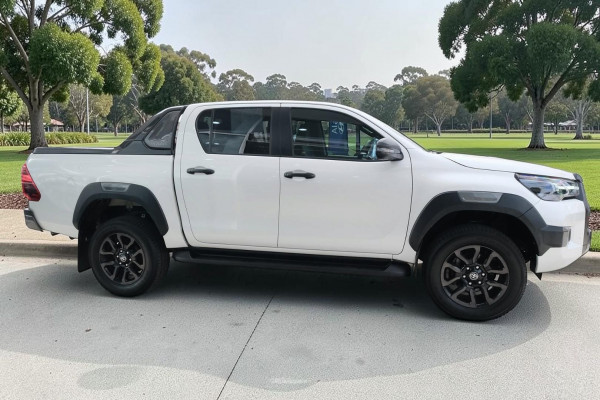 2021 Toyota HiLux GUN126R Rogue Dual Cab Pick Up Image 5