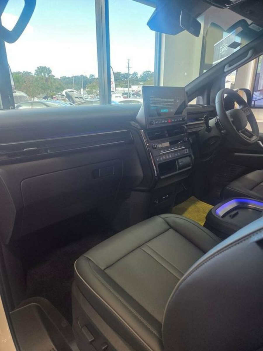 2026 MY27 Hyundai Staria US4.V4 Lounge Wagon Image 8