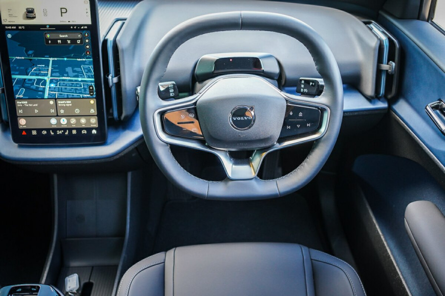 2023 MY24 Volvo EX30  Single Motor Extended Range Ultra SUV Image 21