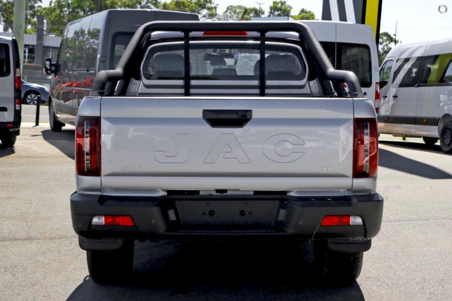 2026 JAC T9  Oasis Ute Image 3
