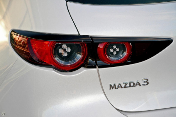 2025 Mazda 3 BP Series G20 Pure Hatch Image 10