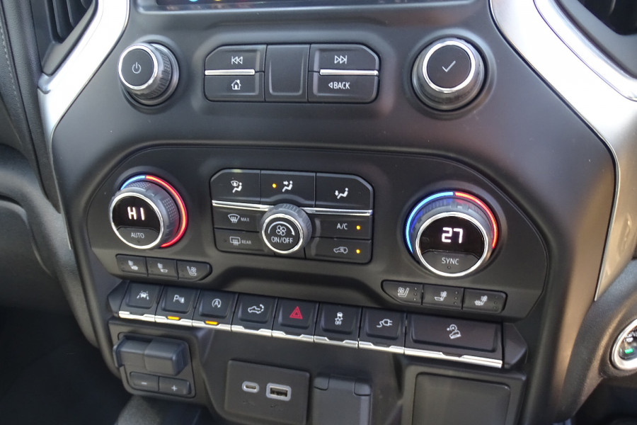 2021 Chevrolet Silverado T1 Ute Image 21