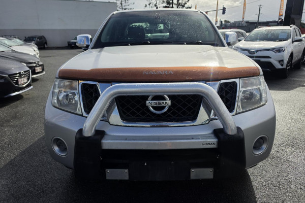 2010 Nissan Navara D40 ST-X Ute Image 4