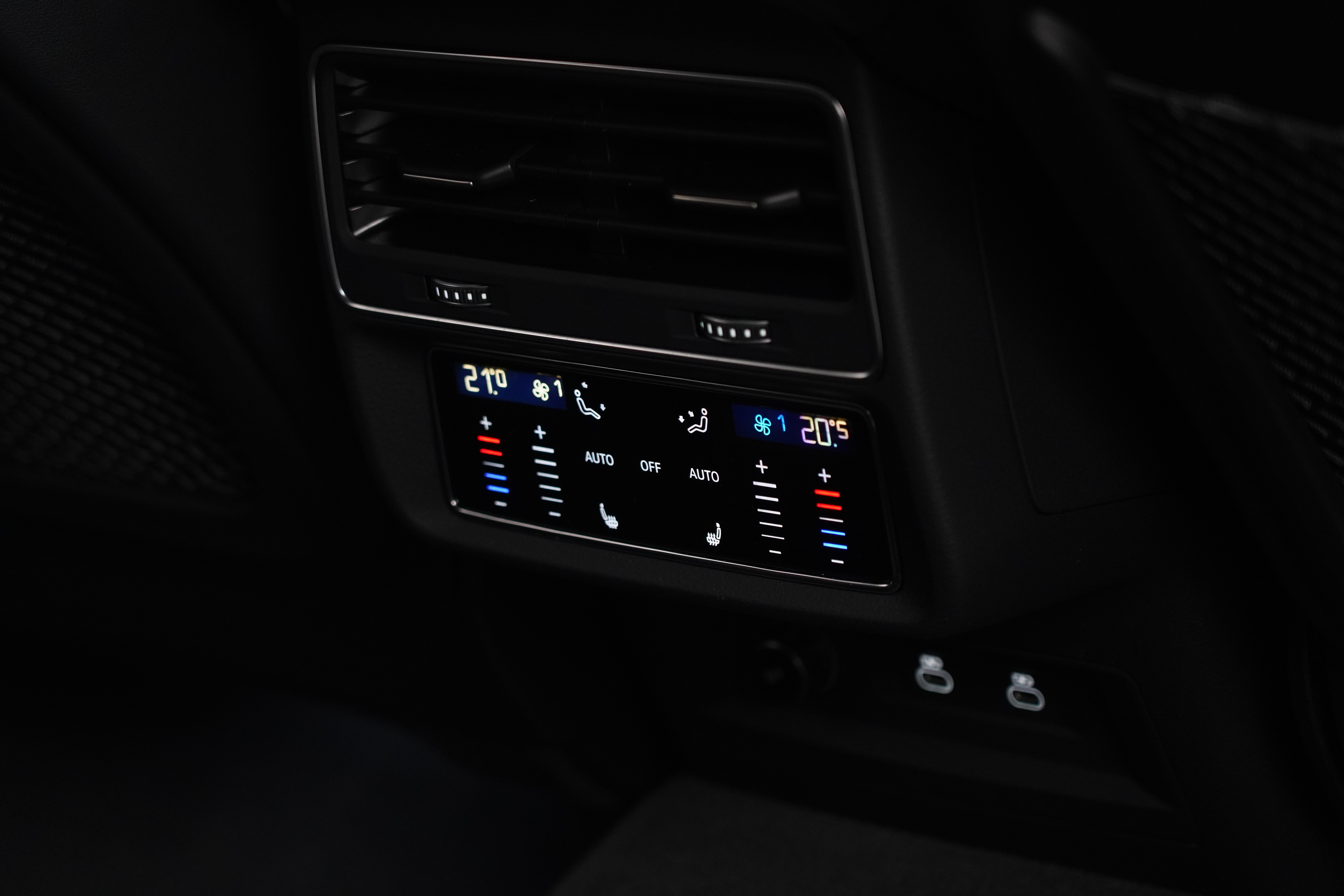 2021 Audi RS Q8 Tfsi Quattro SUV Image 32