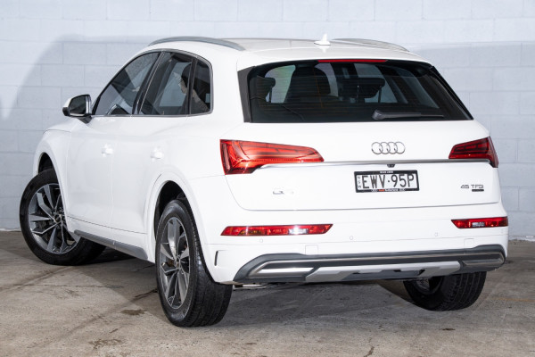 2022 MY23 Audi Q5 FY 45 TFSI SUV image 2