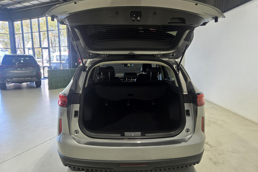 2025 GWM Haval H6 B01 Lux SUV Image 6