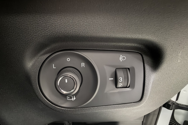 2026 MY26.5 MG ZS ZS32 Excite Hybrid+ SUV Image 18