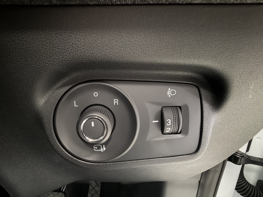 2026 MY26.5 MG ZS ZS32 Excite Hybrid+ SUV Image 18