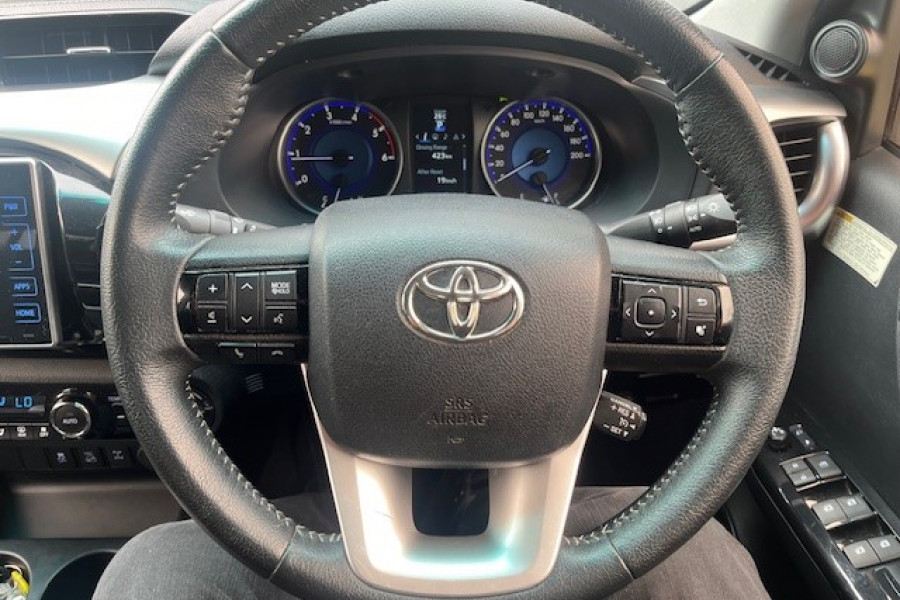 2019 Toyota HiLux  SR5 Ute Image 16