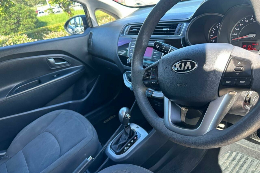 2016 Kia Rio UB S Hatch Image 10