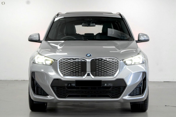 2026 BMW iX1 U11 xDrive30 M Sport SUV image 8